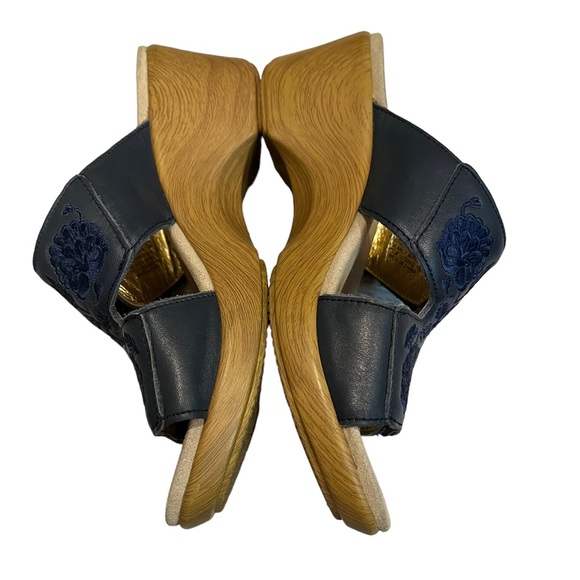 Alegria LIN-622N Blue Floral Embroidered Wedge Sandals, Sz 37 - Picture 9 of 15